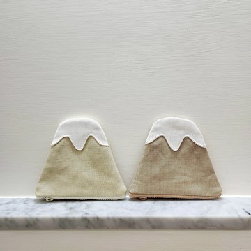 杏色奶茶色富士山零錢包