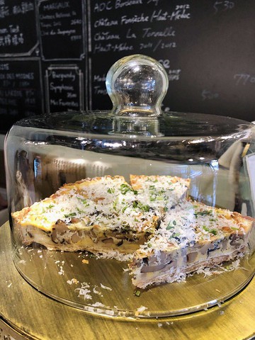 十吋 Truffle Mushroom Quiche 松露菌菇鹹派