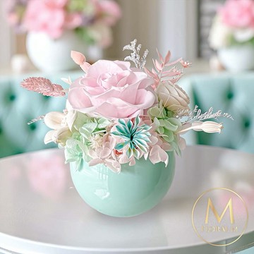 夏日心動告白🤍快速出貨【Floral M】夢幻愛麗絲永生花禮（贈送5ml香氛油）雙魚座生日禮物  開幕喬遷升遷花禮