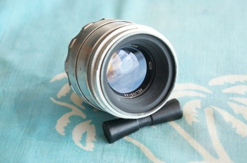 Helios-44 58mm f/2 鏡頭 適用於 M39 Zenit 白色！8 個光圈葉片