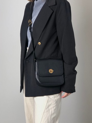 【日本直送 名牌中古包】CELINE 賽琳 肩背包 黑色 鎖頭 皮革 vintage 古董 經典 6i3ni8