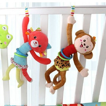 現貨〔兒童玩具H7R』卡通動物拉震毛絨玩具 ♥ happy monkey 床掛 毛絨 安撫 小狗小貓 掛鈴 搖鈴 暢銷