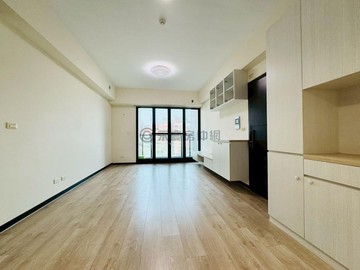 北屯自在柳楊水景第一排｜四房平車｜社區最低價!｜台中市北屯區柳陽西街