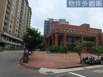 近文化街商圈文化國小學區美麗透天｜桃園市中壢區正光一街