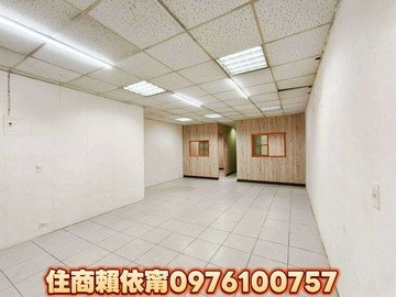 鄰近三和國中捷運站一樓K683住商賴依甯｜新北市三重區三和路四段