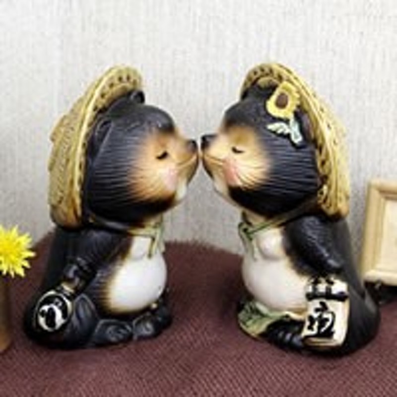 たぬき 置物 名入れ 結婚祝いにお勧め キス狸ペアの信楽焼 おしゃれ 和風 陶器 手作り 通販 Lineポイント最大1 0 Get Lineショッピング