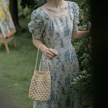 長裙子女2022年新款秋季法式大碼女裝高級感收腰顯瘦小子連衣裙