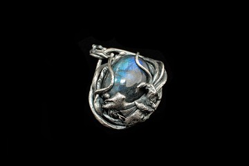 【水晶系列】黑拉長石925純銀墜飾 _ 深洋浪潮