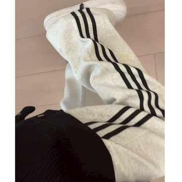 春季白灰色條紋女闊腿直筒褲休閒寬鬆運動褲