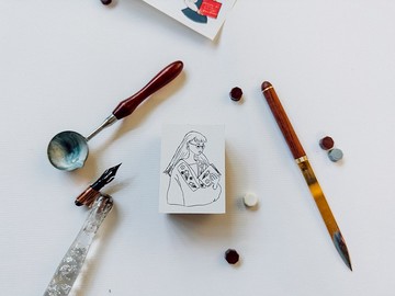 深藍花季女孩 木製印章