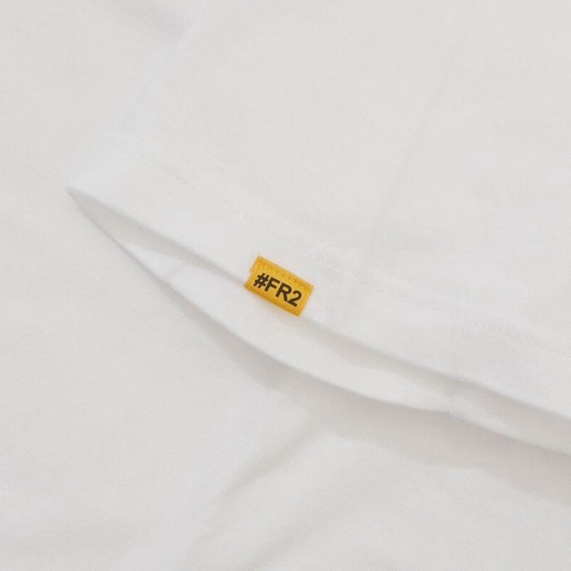 新品 エフアールツー #FR2 Heart Icon T-Shirt Tシャツ