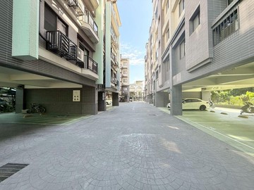 礁溪龍崗易居車位3房華廈&明亮&屋況佳即可入住☆｜宜蘭縣礁溪鄉龍潭路