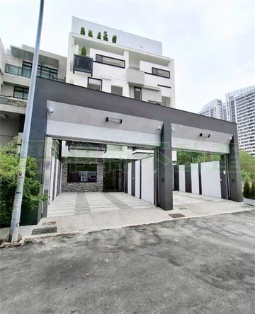 好市多朝南【全新六套房】【大面寛電梯豪墅】｜台南市北區文賢二街