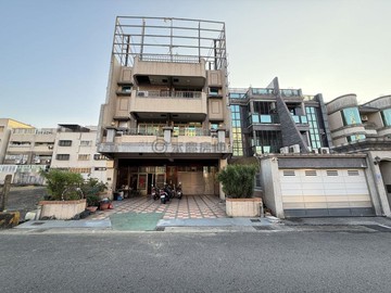 高雄餐旅大學｜小港機場｜大地坪前後雙車墅｜高雄市小港區高松路