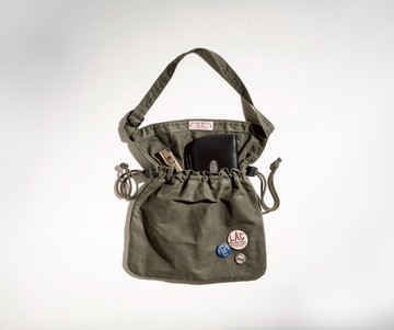 【METALIZE】Urban Apron Bag復古抽繩小包