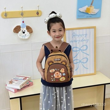 【臺灣-出貨】卡皮幼兒園巴拉兒童書包背包可愛卡通輕便新款雙肩包超輕護脊雙肩 卡皮巴拉書包 水豚書包 兒童書包  1JGT