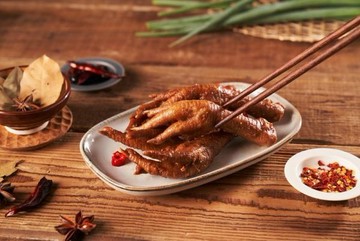 【祿大食品】雞腳 9支 (微辣)