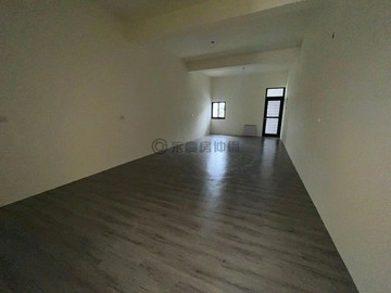 路科捷運|北嶺社區|全屋翻新大地坪美車墅｜高雄市路竹區民治路