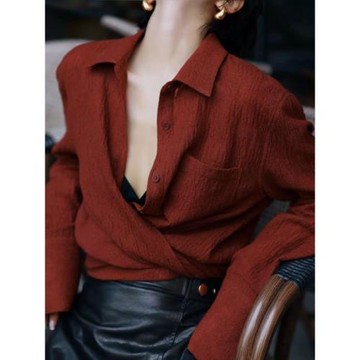 今年流行漂亮小衫獨特別致洋氣減齡上衣輕熟法式安可拉紅襯衫女春