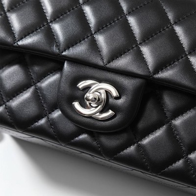 CHANEL シャネル ショルダーバッグ MATELASSE ミニ マトラッセ