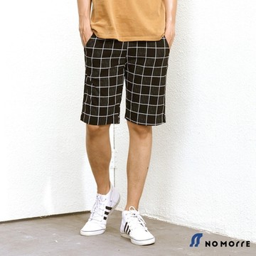 NoMorre 高彈力輕盈透氣格紋休閒短褲-黑色