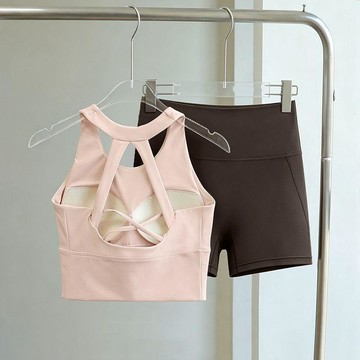 【核心賣點】台灣出貨 瑜伽服套裝 女 夏季 速乾 防震 跑步文胸 上衣 專業 運動短褲 健身 兩件套 緊身 健身套裝 套