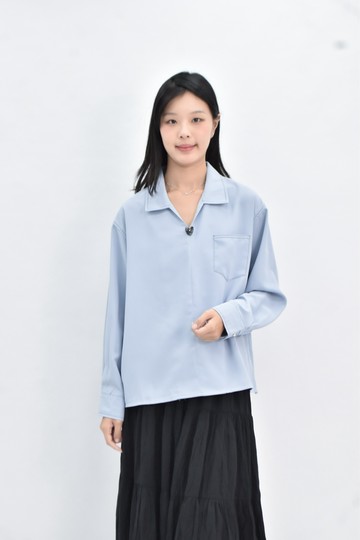 (XL) emily coco 鈕扣藍色長袖上衣