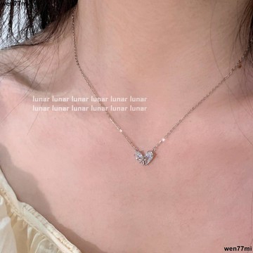 超實惠臘 女項鏈 飾品爆款愛心鋯石蝴蝶結項鏈女in輕奢小眾高級吊墜鎖骨鏈送女友禮物