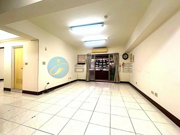 自由.裕誠商圈優質三房｜高雄市左營區自由二路