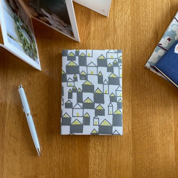 手風琴相本 minä perhonen A6