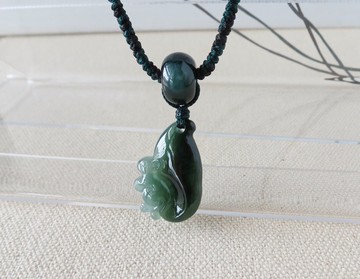 本命年【聰明伶俐】松鼠冰藍水翡翠絲光編織項鍊*SA17*招財開運