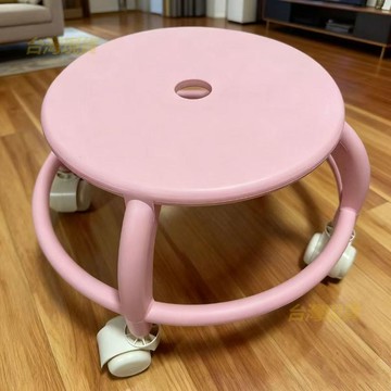 矮凳 滑輪塑料圓凳兒童家用旋轉靜音學步帶娃美縫凳子 萬向輪 板凳   0817