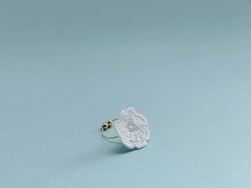Just Flower Earcuff