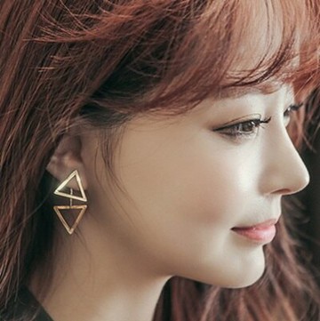 925純銀耳環珍珠耳飾-韓版時尚三角形優雅氣質母親節生日情人節禮物女飾品2色73ag137【獨家進口】【米蘭精品】