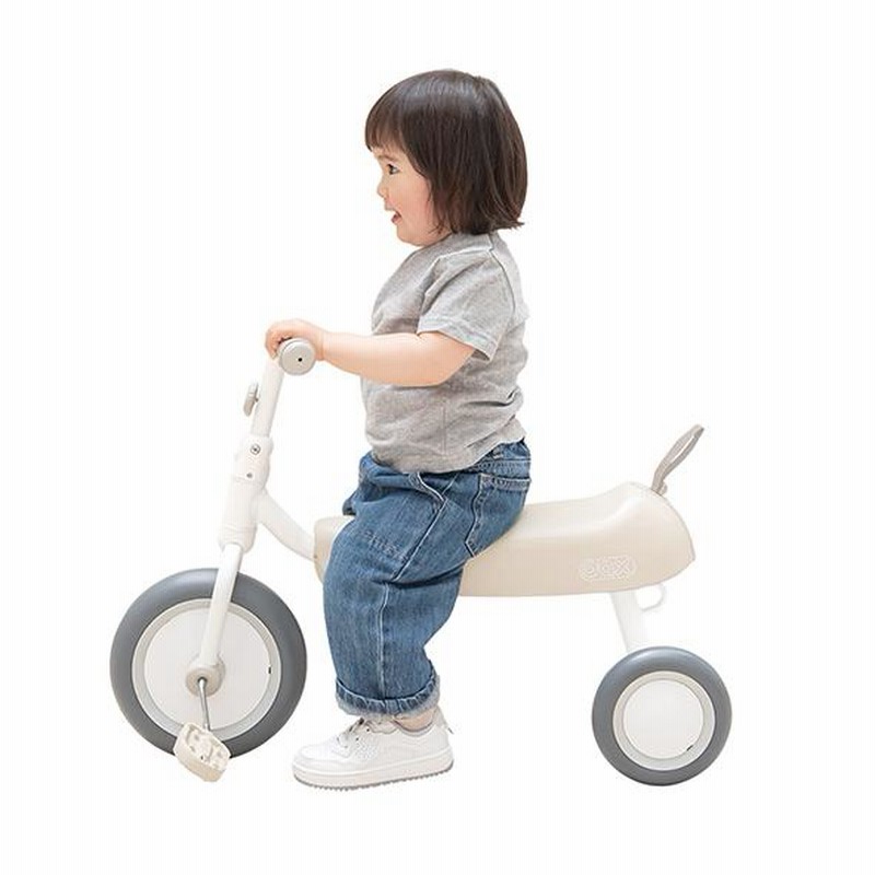 室内利用のみ D-bike dax 三輪車 ides ホワイト