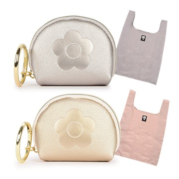 MARY QUANT雛菊小花壓印拉鍊零錢包/附環保購物袋(任選)000754