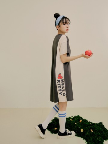 KITTY CUTIE LAND．側邊撞色印花短洋裝