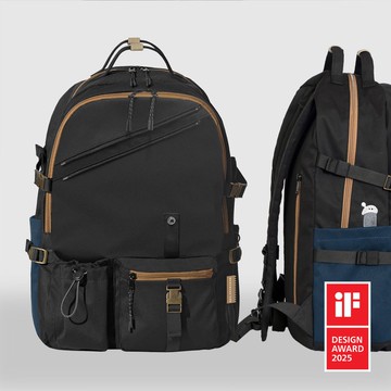 【 出遊必備 】防潑水 !  情緒分裂 | 職人大背包 x 墨黑色