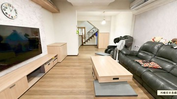 富國.富民商圈｜臨路金透天店｜屋況好⭐綵靜｜高雄市左營區安吉街