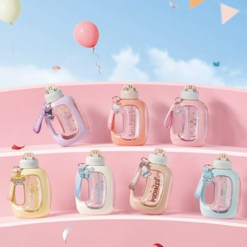 三麗鷗萌隊友系列大容量輕便水壺1500ML Hello Kitty款