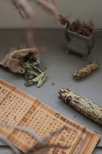 北美聖草 Yerba santa 瑪黛聖誕老人聖草 聖巴拉草 大小捆 錐香