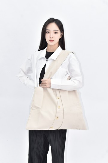 mo bo 杏色 天絲簡約肩背包