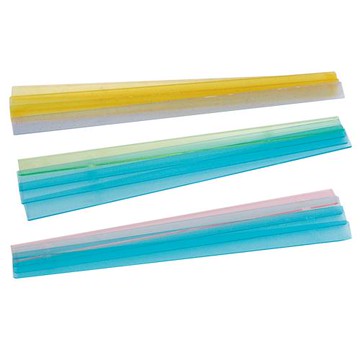 哈根達斯歡莓派對雪糕+巧克力/組【愛買冷凍】｜APP賺6%點數回饋