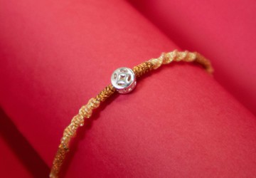 【轉運來】招財錢幣925純銀幸運手環。五行。土。黃色