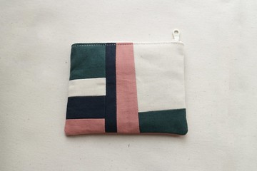 小 拼布萬用拉鍊包 / 白拉鍊