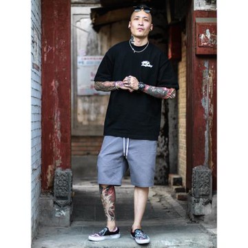 來福葉店花體短袖T恤tee西海岸文字街頭嘻哈滑板小領口說唱文化衫