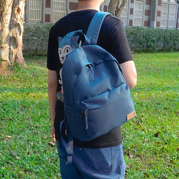 【買就送鑰匙圈】聰明收納率性尼龍筆電後背包(藏青)