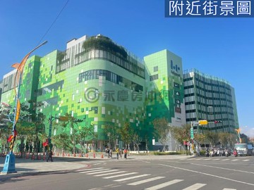 台中新站秀泰✨Lalaport電梯套房尬車位｜台中市東區和平街