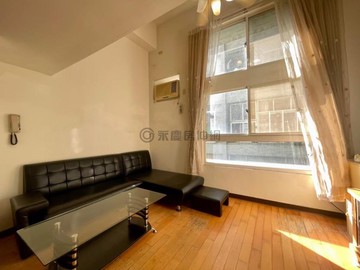 近中山醫高鐵低總價精美採光佳/2+1房/文心高第｜台中市南區東興路一段