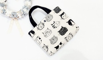 日本布 【小方包】可愛大頭貓咪簡約外出包-散步包-手提袋 禮物